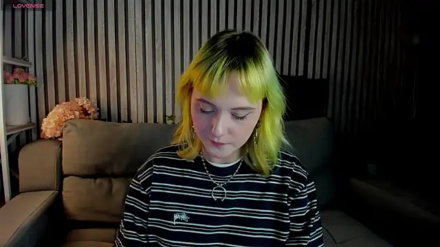 Roziett Belle online show from 20, 3, 2026