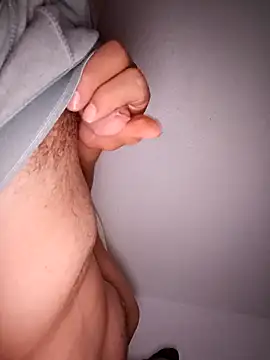 Snapshot of zafiro19@xh chatting on 7, 4, 2026 zafiro19xh online show from 7, 4, 2026