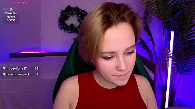 Ellie Heavenly online show from 15, 1, 2026