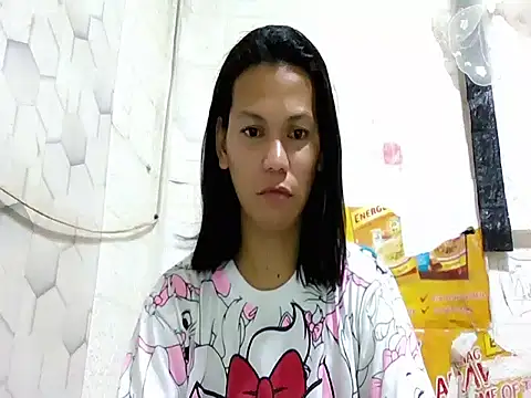 Snapshot of HugeAgatha chatting on 28, 4, 2026 HugeAgatha online show from 28, 4, 2026