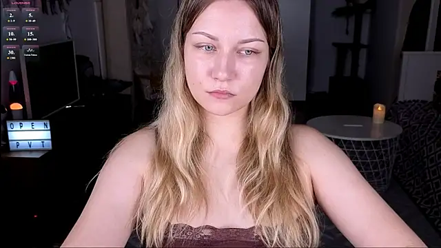 Snapshot of missyourtouch chatting on 12, 7, 2026 missyourtouch online show from 12, 7, 2026