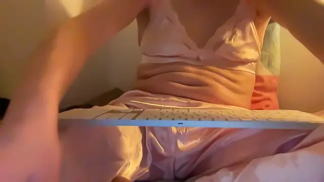 B4by Pink online show from 15, 1, 2026