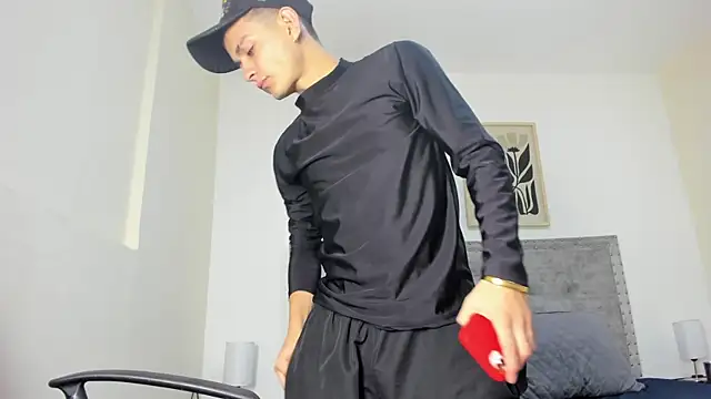 James cute18 online show from 16, 1, 2026