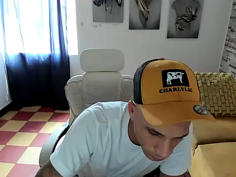 danisegura online show from 13, 1, 2026