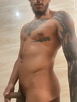 Snapshot of liyamjunior chatting on 3, 2, 2026 liyamjunior online show from 3, 2, 2026