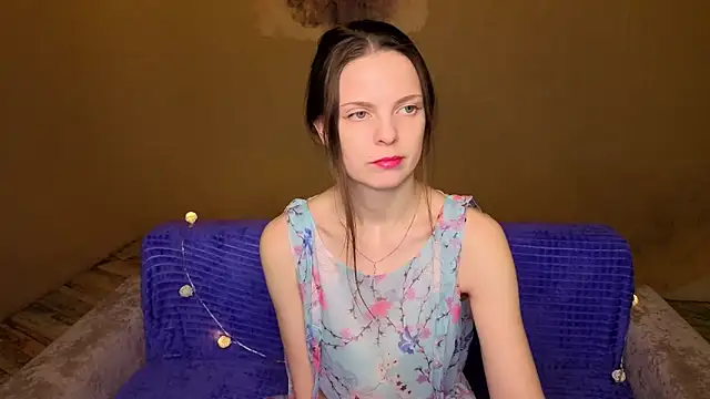 RoseWaulhgberg online show from 11, 4, 2026