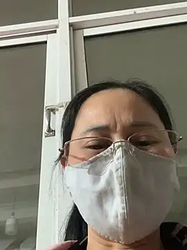 emgaisayhi online show from 3, 3, 2026