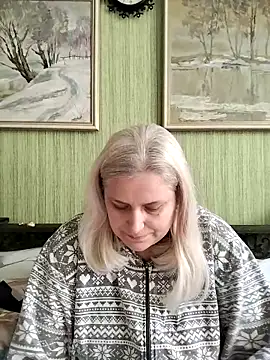 NyushaLollipop online show from 27, 4, 2026