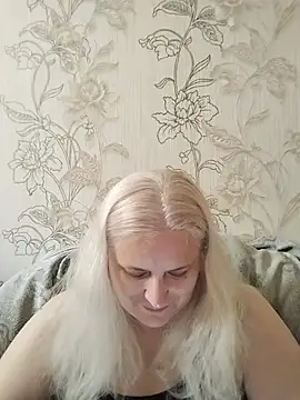 NyushaLollipop online show from 16, 7, 2026