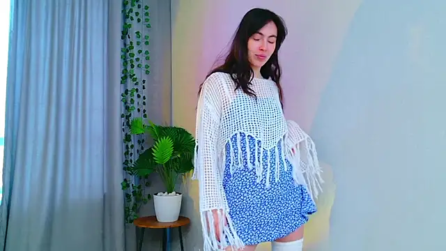 LoveUnderTheStars online show from 11, 4, 2026