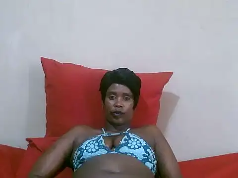 Snapshot of SEXYCURVYTALLY chatting on 6, 3, 2026 SEXYCURVYTALLY online show from 6, 3, 2026