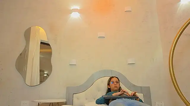 bastian and samantha online show from 27, 3, 2026