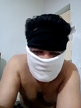 gujjuboysexy123 online show from 18, 2, 2026