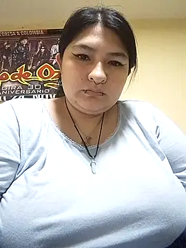 LauraHorny69 online show from 2, 4, 2026