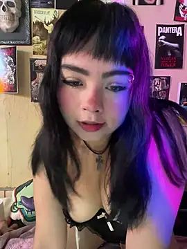 Snapshot of pinkybombon chatting on 28, 6, 2026 pinkybombon online show from 28, 6, 2026