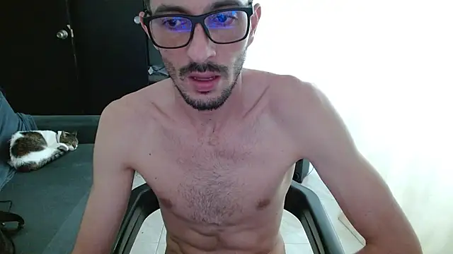 Snapshot of maskguy23 chatting on 23, 7, 2026 maskguy23 online show from 23, 7, 2026