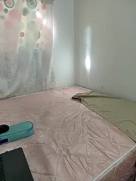 dolunay farah online show from 1, 4, 2026