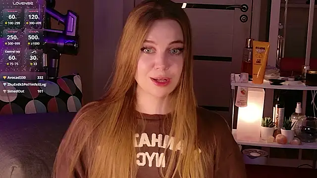 bratwifelina online show from 18, 4, 2026