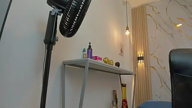 Zoey Taylor07 online show from 23, 5, 2026