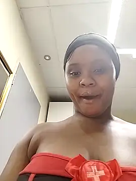 LUNAARXO1 online show from 18, 3, 2026