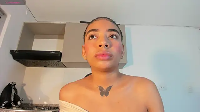 Scarlet Vixen  online show from 11, 4, 2026