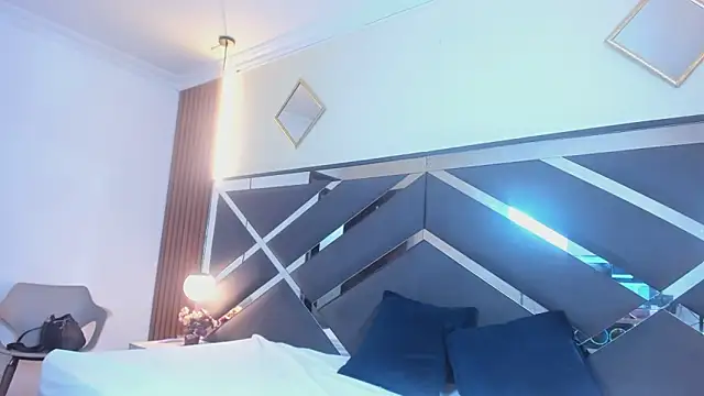 Snapshot of Ambarross_ chatting on 27, 2, 2026 Ambarross online show from 27, 2, 2026