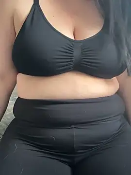 Zarrinaxx online show from 7, 4, 2026