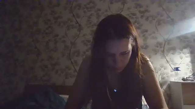 NyraLuna online show from 21, 4, 2026