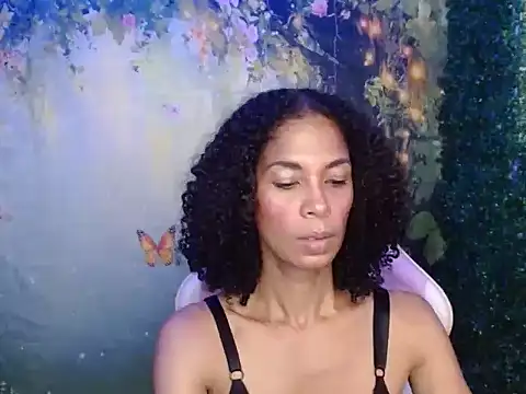Snapshot of rosa_skinny chatting on 29, 4, 2026 rosa skinny online show from 29, 4, 2026