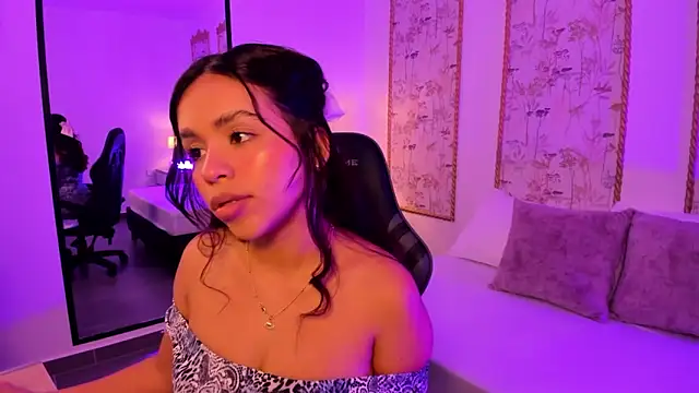 Snapshot of rubby_grundy chatting on 17, 2, 2026 rubby grundy online show from 17, 2, 2026