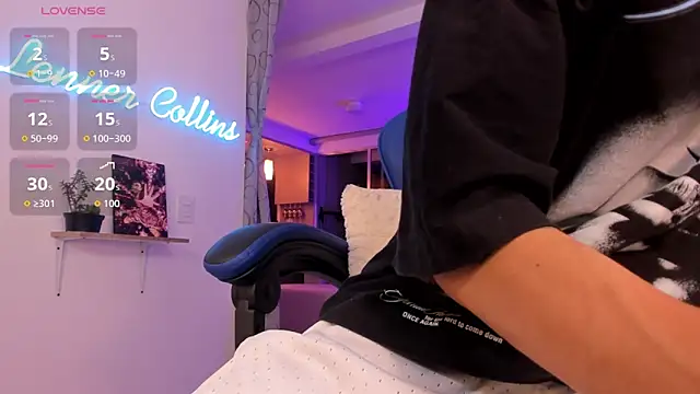 Snapshot of LennerCollins_ chatting on 29, 4, 2026 LennerCollins online show from 29, 4, 2026
