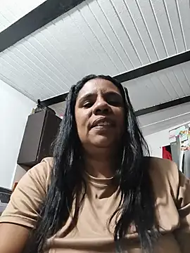 Snapshot of Zeyllyjhonson chatting on 14, 6, 2026 Zeyllyjhonson online show from 14, 6, 2026