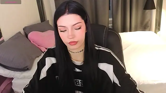 Snapshot of Kelly__Bunny chatting on 16, 5, 2026 Kelly Bunny online show from 16, 5, 2026