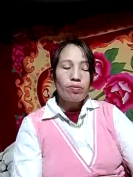 Gummiesu online show from 4, 2, 2026