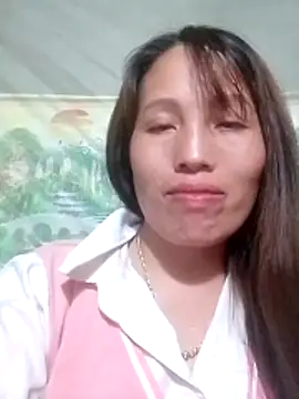 Snapshot of Gummiesu chatting on 8, 5, 2026 Gummiesu online show from 8, 5, 2026