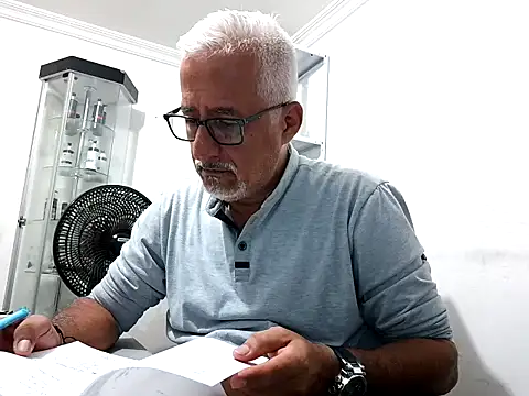 ceniizo1024 online show from 15, 1, 2026