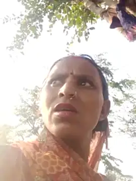 Juli rathore online show from 2, 4, 2026