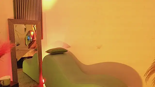 Snapshot of fransheskarossi chatting on 18, 6, 2026 fransheskarossi online show from 18, 6, 2026