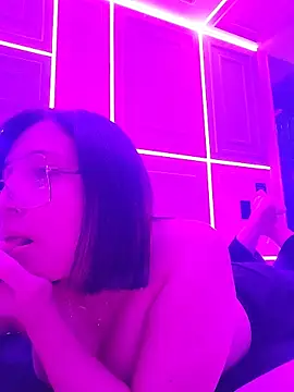 Snapshot of candyxtreox chatting on 14, 5, 2026 candyxtreox online show from 14, 5, 2026