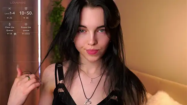 Snapshot of MirnaTellado chatting on 6, 5, 2026 MirnaTellado online show from 6, 5, 2026