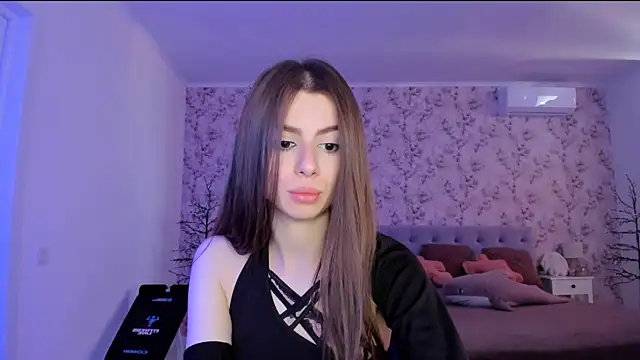 Snapshot of Hot_Molly5 chatting on 17, 7, 2026 Hot Molly5 online show from 17, 7, 2026
