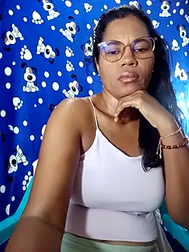 Snapshot of Yandris_1212 chatting on 7, 5, 2026 Yandris 1212 online show from 7, 5, 2026