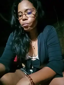 Snapshot of Yandris_1212 chatting on 13, 5, 2026 Yandris 1212 online show from 13, 5, 2026