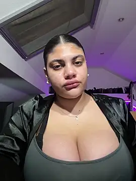 MinaKhalina online show from 26, 2, 2026