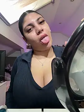 MinaKhalina online show from 19, 3, 2026