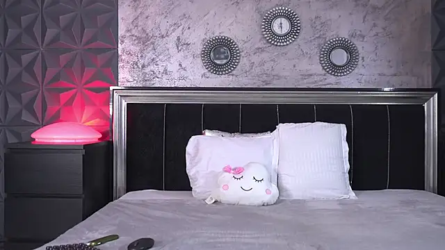 Tarra Star online show from 12, 3, 2026