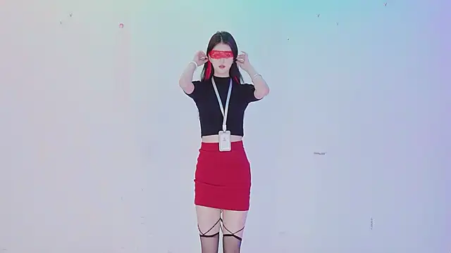 Snapshot of ZZ000S33 chatting on 23, 3, 2026 ZZ000S33 online show from 23, 3, 2026