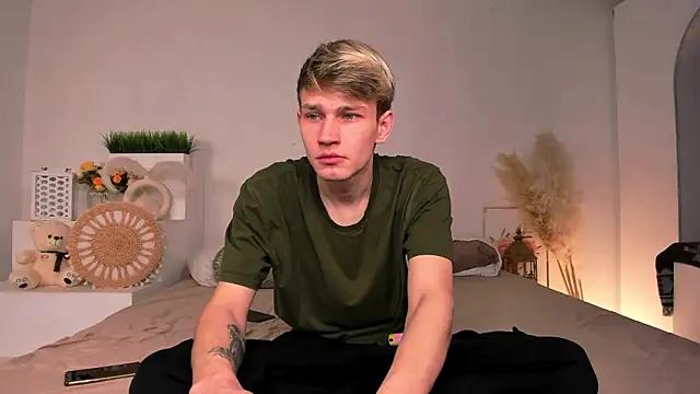 Snapshot of Volan_Starts chatting on 15, 2, 2026 Volan Starts online show from 15, 2, 2026