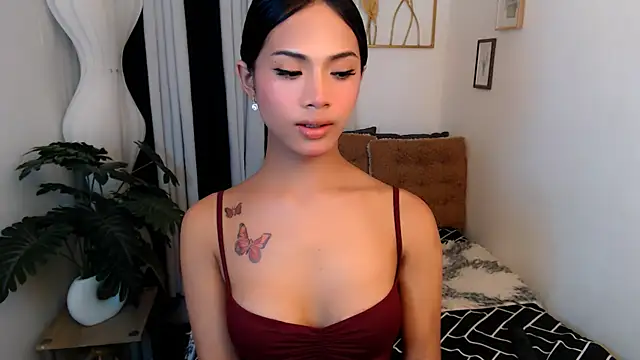 PrettyChloe Ts online show from 14, 6, 2026