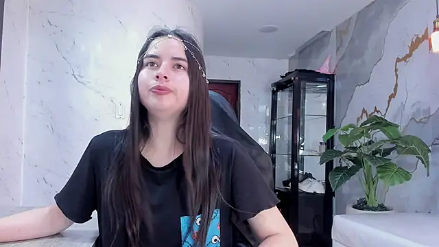 Qetsyah tf online show from 2, 4, 2026